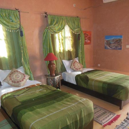 Kasbah Du Peintre Panzió Ajt Benhaddu Kültér fotó