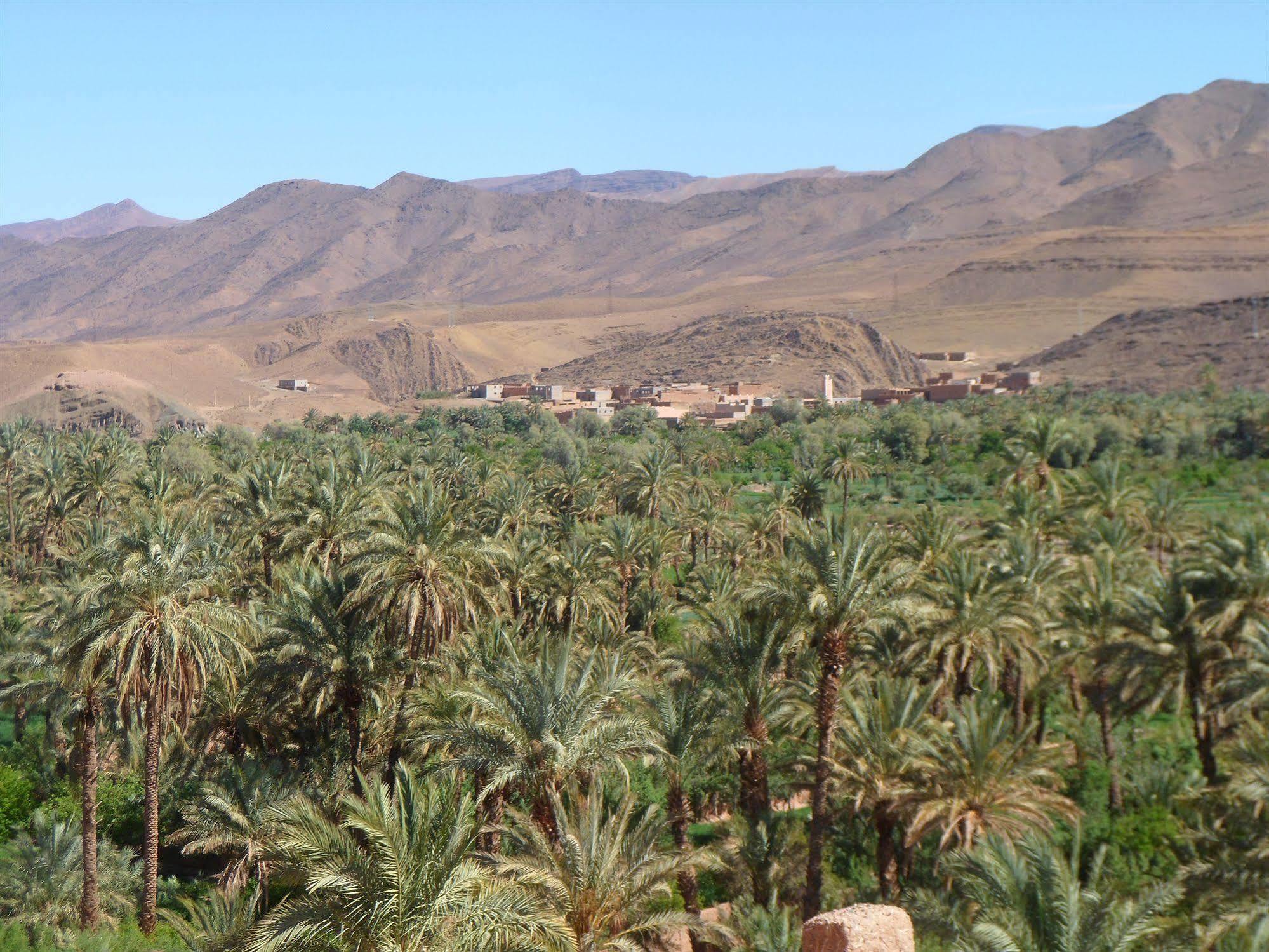 Kasbah Du Peintre Panzió Ajt Benhaddu Kültér fotó
